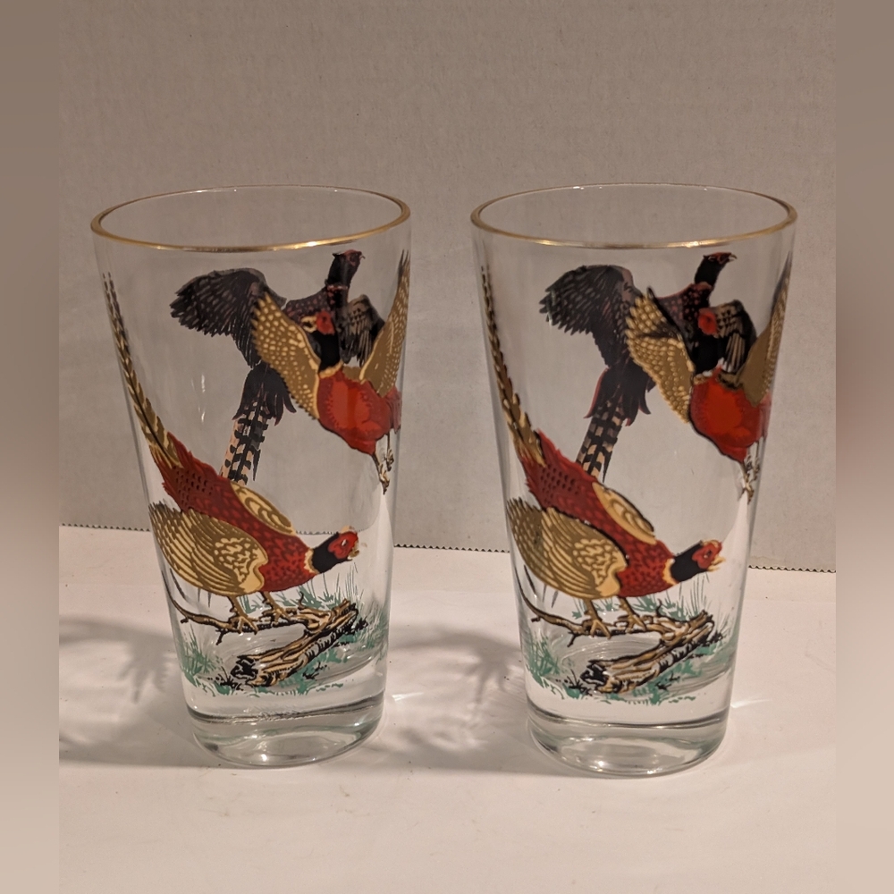 Two 22K Gold Pheasant Glasses With Hunting Scene Hazel Atlas Glass Company.